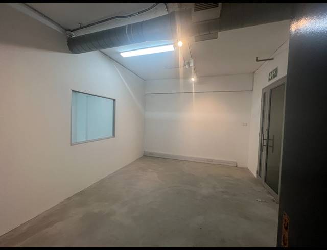 250M² OFFICE TO LET IN ROSEBANK